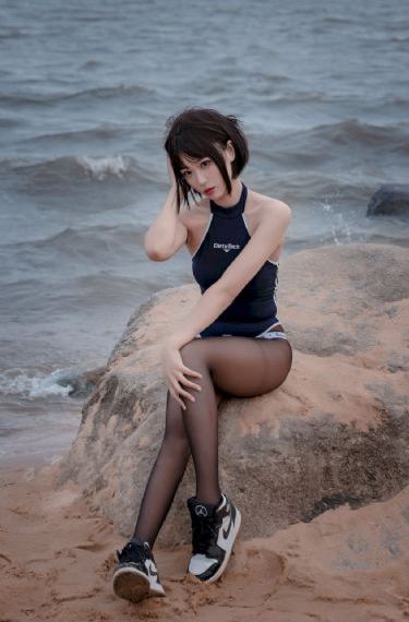 打烊后只剩两个人的沙龙_BD英语免费观看电视剧