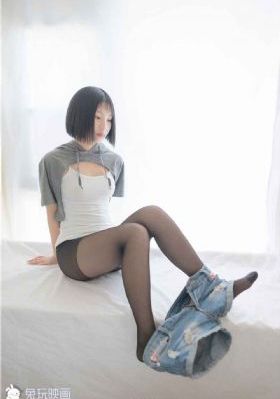 趴在同学胯下的麻麻_1080日本电影免费